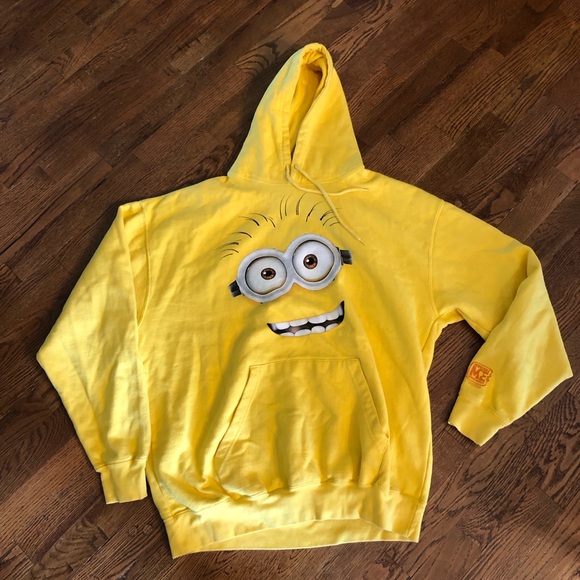 Universal Studios Minion Mayhem hoodie - Picture 1 of 5